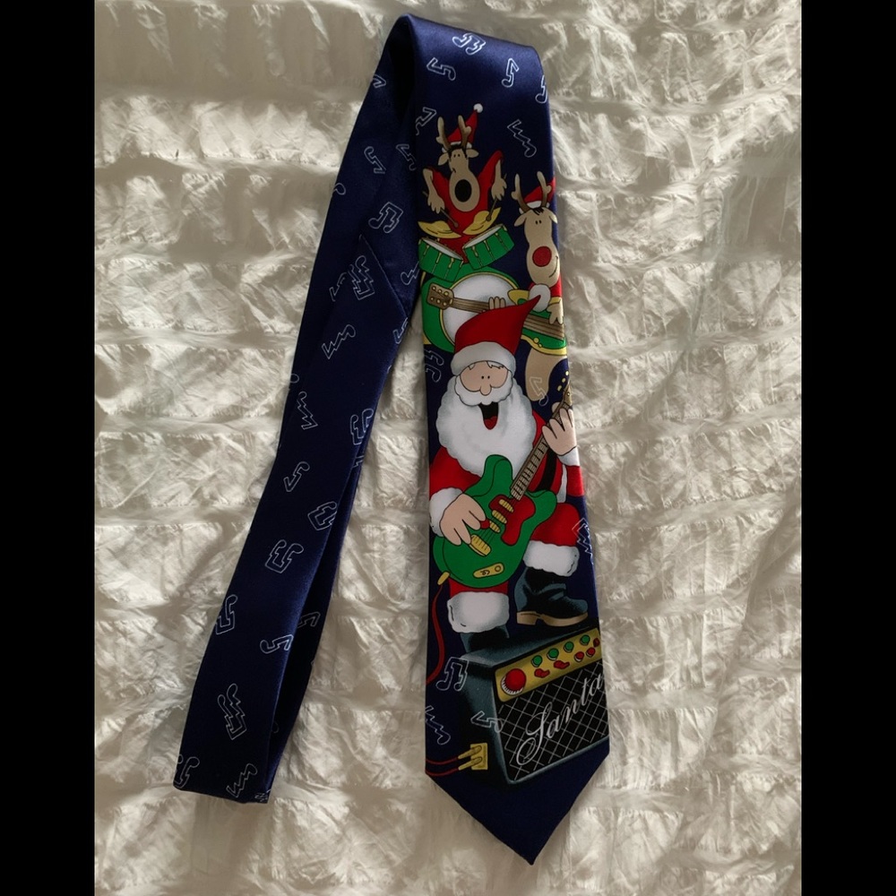 Protocol men’s Christmas Santa tie